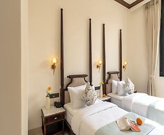 Luxuria Varanasi by Moustache