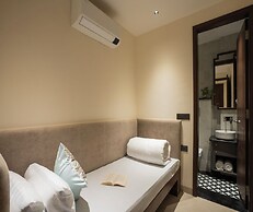 Luxuria Varanasi by Moustache