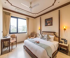 Luxuria Varanasi by Moustache