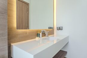 Aileen Layan Villa 6/ 4BR Forest/ 2 Minutes Beach