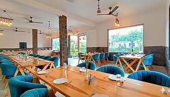 ASTORIA CORBETT RESORT