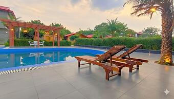 ASTORIA CORBETT RESORT