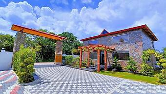 ASTORIA CORBETT RESORT