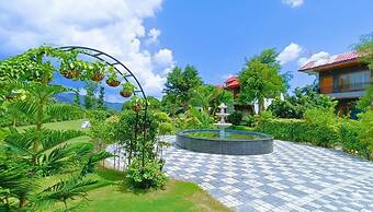 ASTORIA CORBETT RESORT