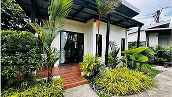 La Casa Bangtao Resort