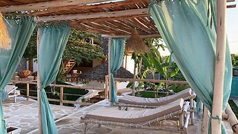 Tropical Sunset Boutique Hotel