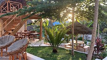 Tropical Sunset Boutique Hotel