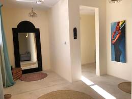 Tropical Sunset Boutique Hotel