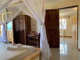Tropical Sunset Boutique Hotel