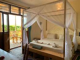 Tropical Sunset Boutique Hotel