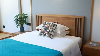 Twelve Travel Notes Song-style Homestay