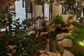 Twelve Travel Notes Song-style Homestay