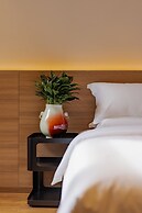 Twelve Travel Notes Song-style Homestay