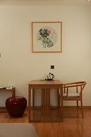 Twelve Travel Notes Song-style Homestay
