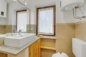Rochebrune Apartments