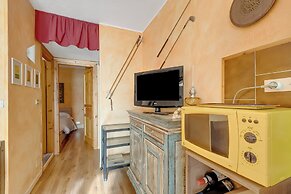 Rochebrune Apartments