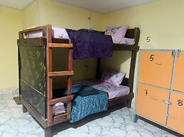 Para Hostel Koh Rong