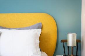 Crown Syntagma Apartment