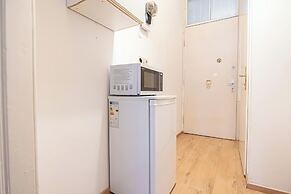 Cozy 2BR Apt With Excellent Connectivity