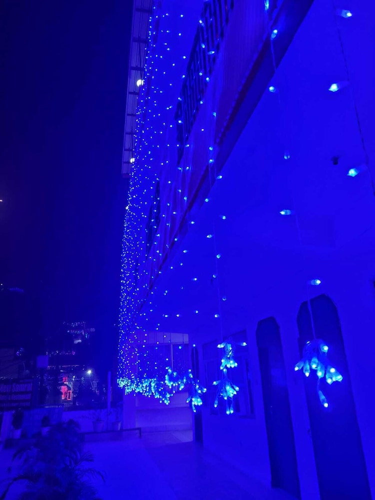 New Samrat Hotel And Restaurant