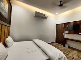Taj Pride Inn
