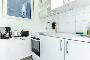 Elegant Spacious 2BR City Center Stay