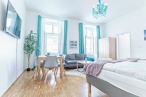 Elegant Spacious 2BR City Center Stay