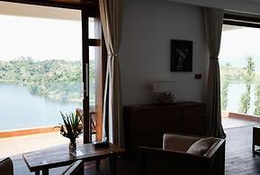 Umurobyi Lodge