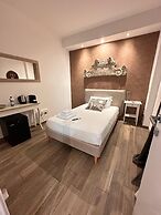 Popolo Rooms&Suites