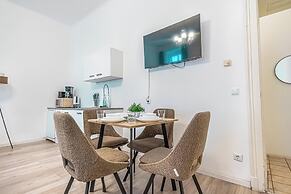 Comfortable 1BR Apartment Long Stays