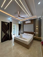 IAN Hotels