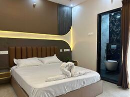 IAN Hotels