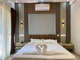 IAN Hotels