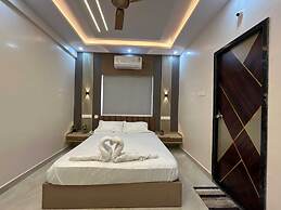 IAN Hotels