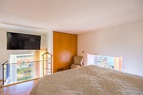Lite Life Panoramic Flat by Napoliapartments