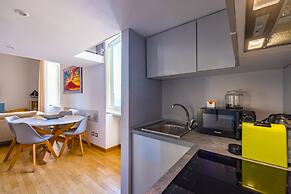 Lite Life Panoramic Flat by Napoliapartments