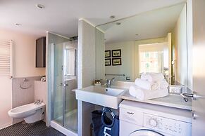 Lite Life Panoramic Flat by Napoliapartments
