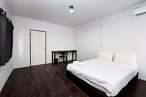 Mitr Inn Khaosan