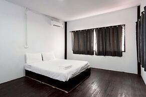 Mitr Inn Khaosan