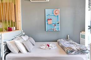 Fenia s Studio - Charming Getaway in Gaios Paxos
