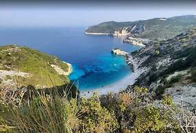 Fenia s Studio - Charming Getaway in Gaios Paxos