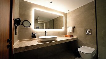 Garrya Romo Hotel