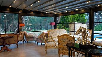 Garrya Romo Hotel