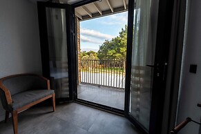 Garrya Romo Hotel