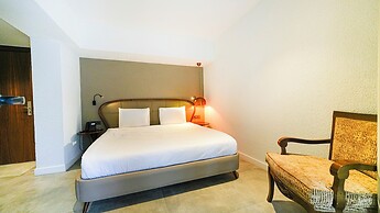 Garrya Romo Hotel