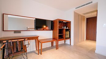 Garrya Romo Hotel