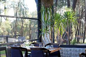 Garrya Romo Hotel
