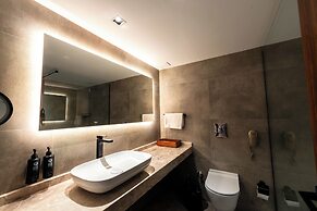 Garrya Romo Hotel