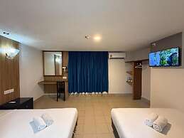 Hotel Putra Hills at WTCKL