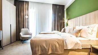 Central Carol Aparthotel 2